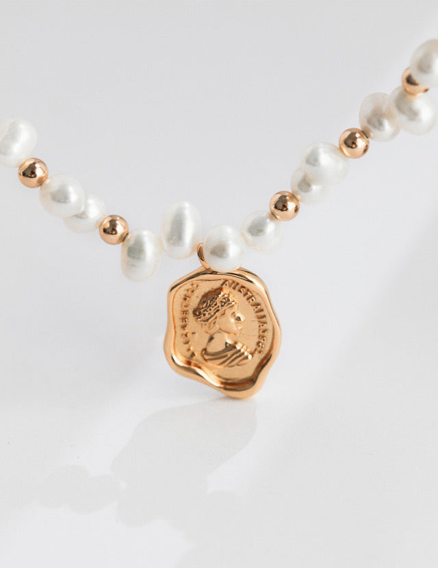 Natural Pearl Necklace With Gold-Plated Silver Pendant