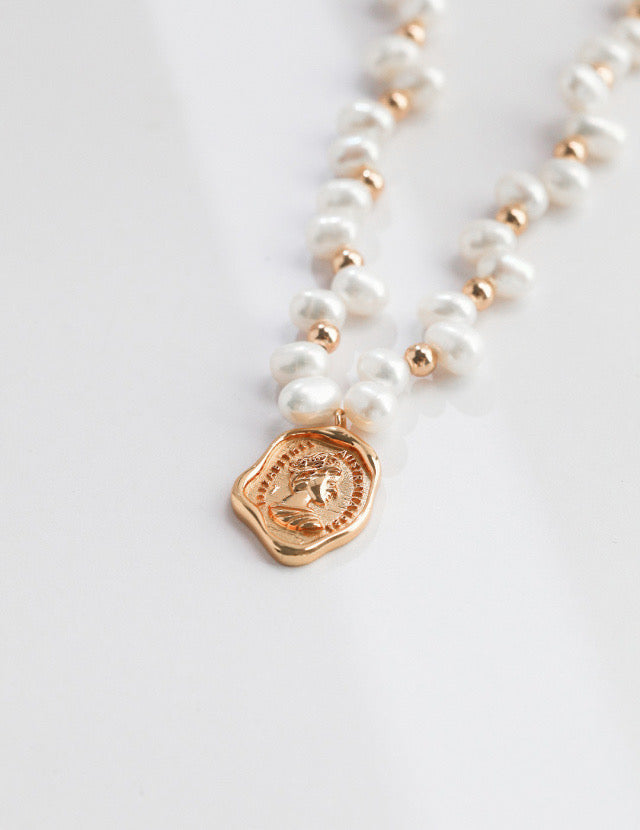 Natural Pearl Necklace With Gold-Plated Silver Pendant
