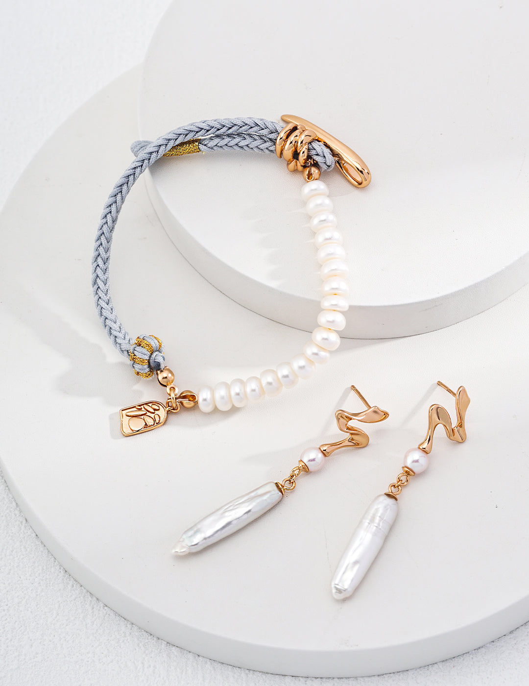 Natural Pearl Bracelet With Vintage Blue Rope